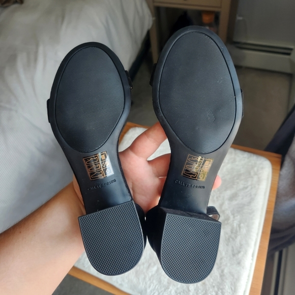 NWOT Call It Spring Suede Black Heels - Picture 7 of 8